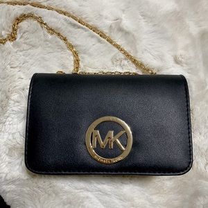 MK Pochette